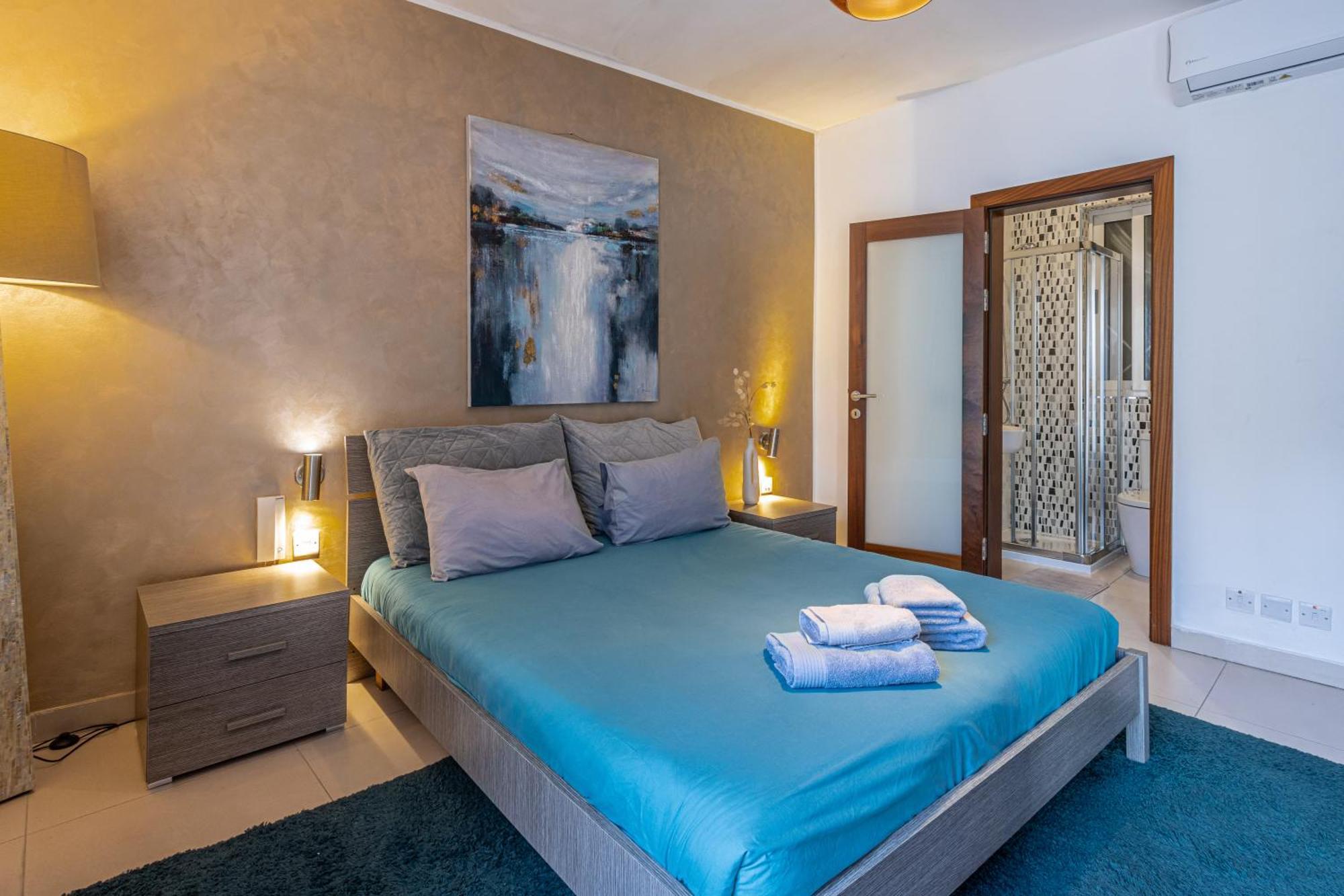 St Julians - Balluta 2 Bedroom